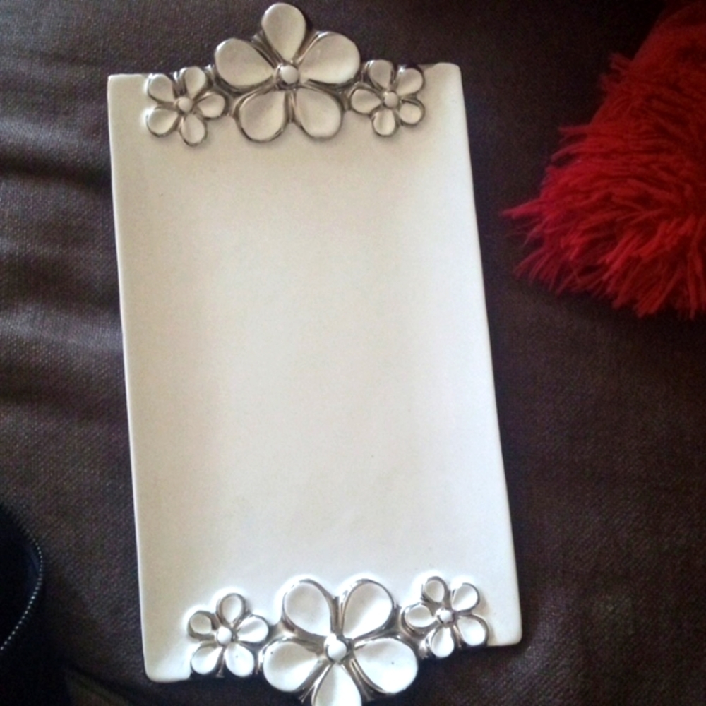 Verdici Designs Elegant white porcelain tray with Silver floral design. 12 inch.